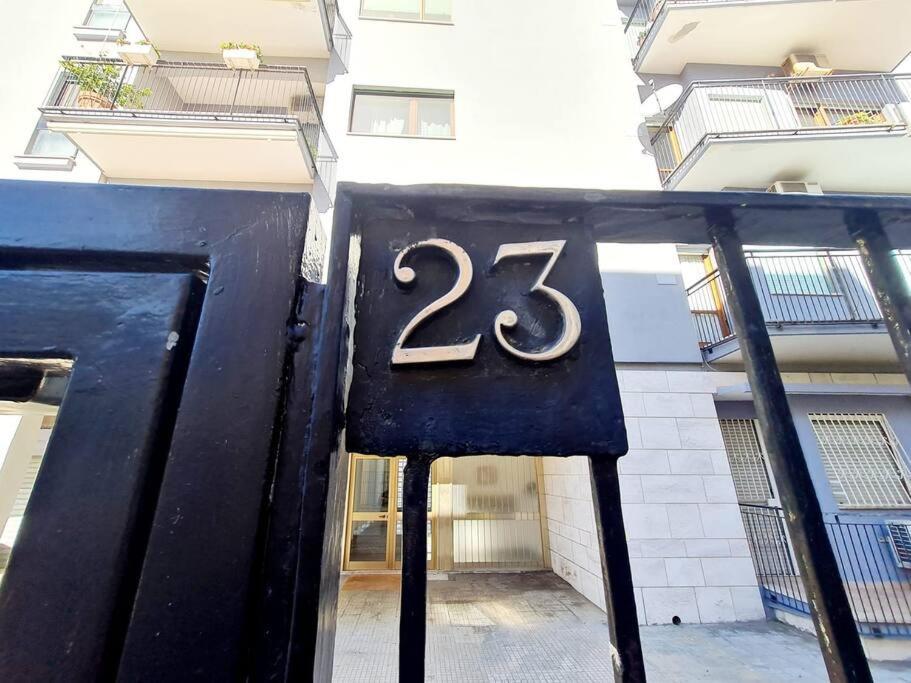 Hiera' Apartment Lecce Bagian luar foto