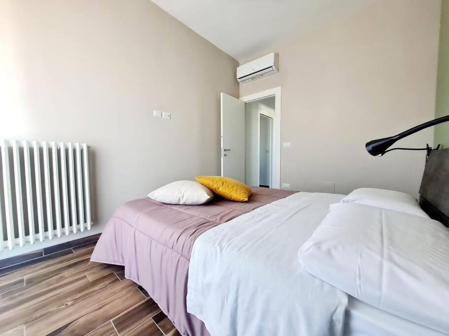 Hiera' Apartment Lecce Bagian luar foto