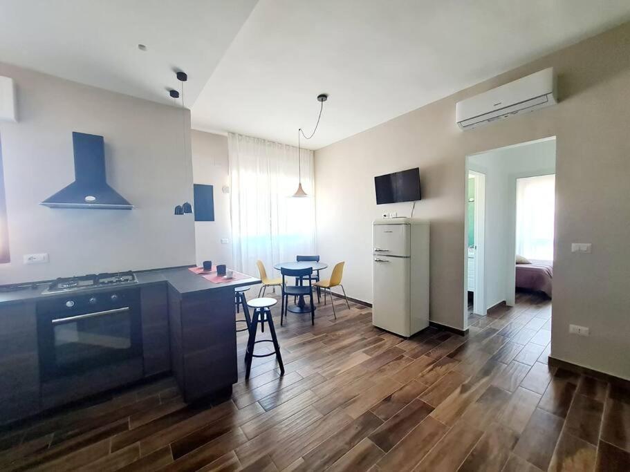 Hiera' Apartment Lecce Bagian luar foto